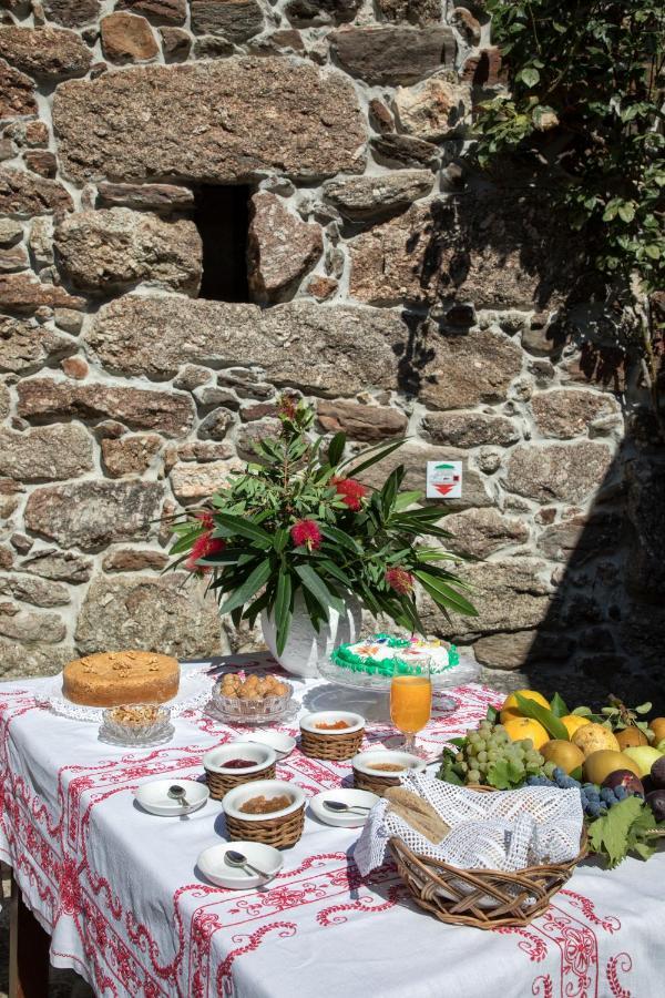 Affittacamere Quinta De Cima De Eiriz Guimarães Esterno foto